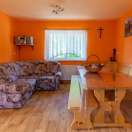 Apartman Lanita With Two Bedrooms & Terrace Podbocje