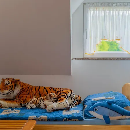 Lejlighed Lanita With Two Bedrooms & Terrace *