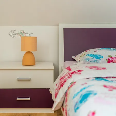 Lanita With Two Bedrooms & Terrace Podbocje