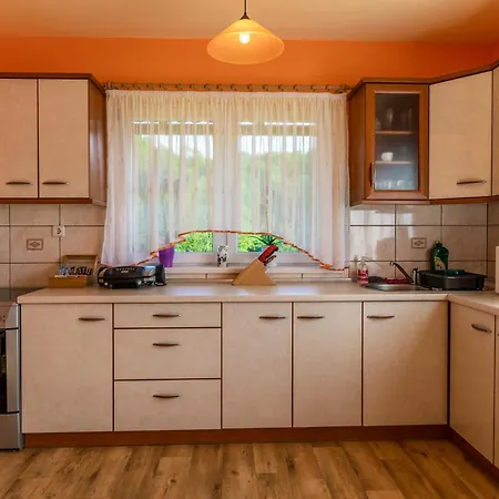 Apartma Lanita With Two Bedrooms & Terrace *