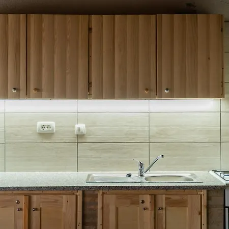 Lejlighed Lanita With Two Bedrooms & Terrace *