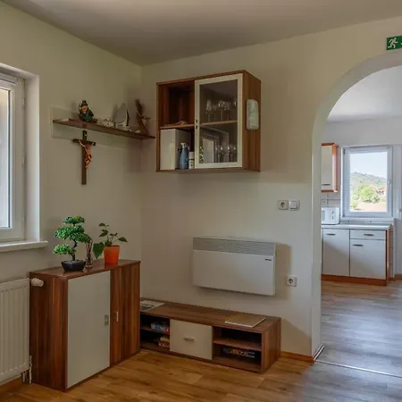 Lanita With Two Bedrooms & Terrace *