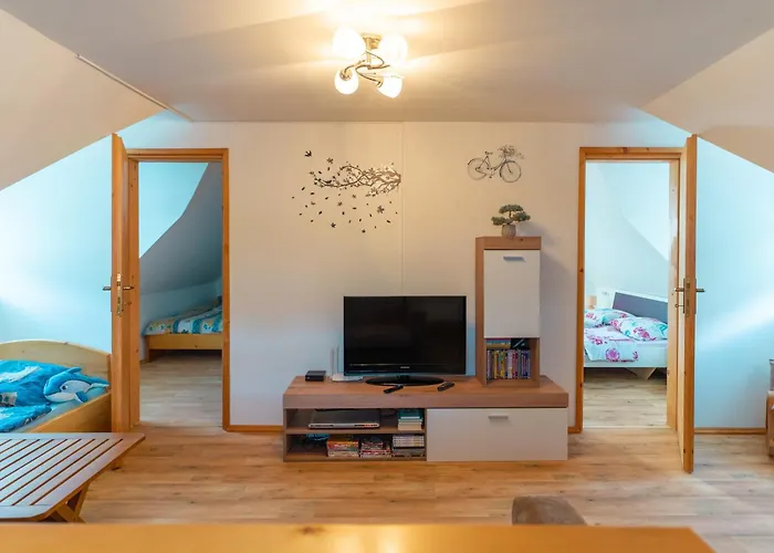 Lanita With Two Bedrooms & Terrace * Podbocje