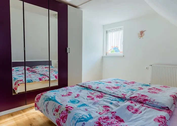 Lanita With Two Bedrooms & Terrace アパート *