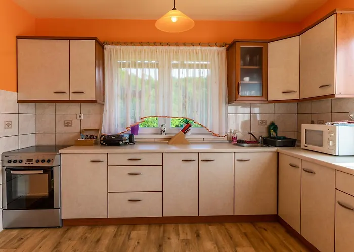 アパート Lanita With Two Bedrooms & Terrace *