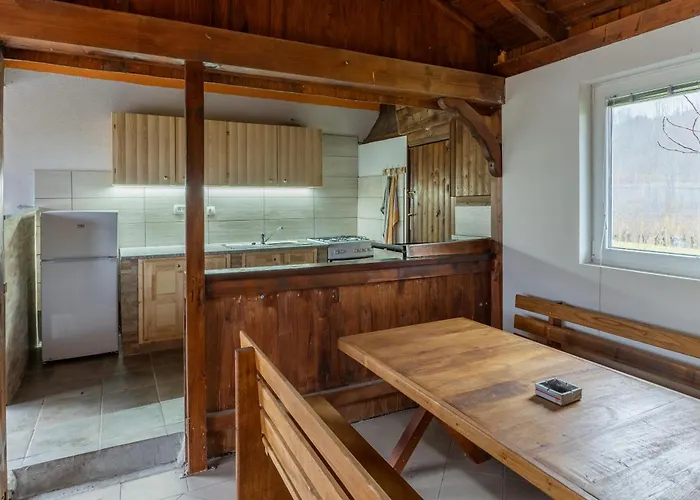 Lanita With Two Bedrooms & Terrace アパート *