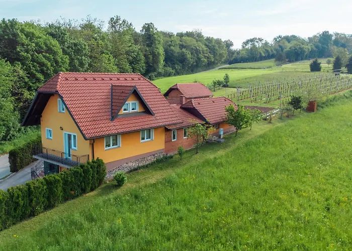 アパート Lanita With Two Bedrooms & Terrace